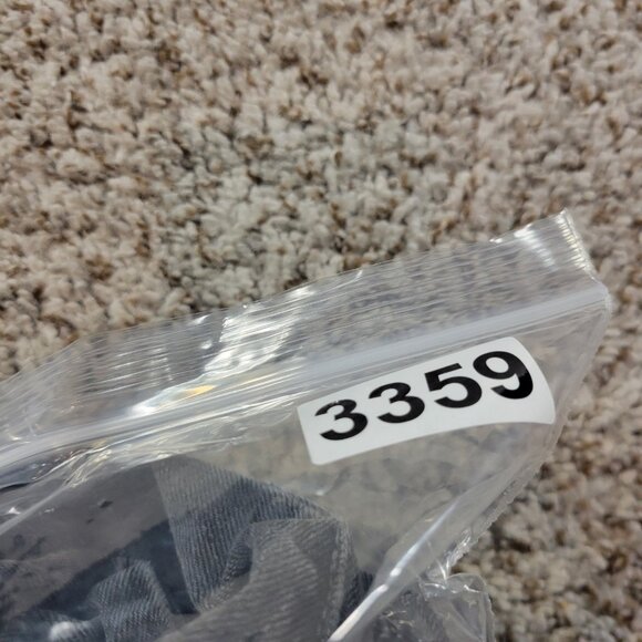 Levi's Jeans Womens 30x26 Gray Boyfriend Denim Distressed - Picture 8 of 8